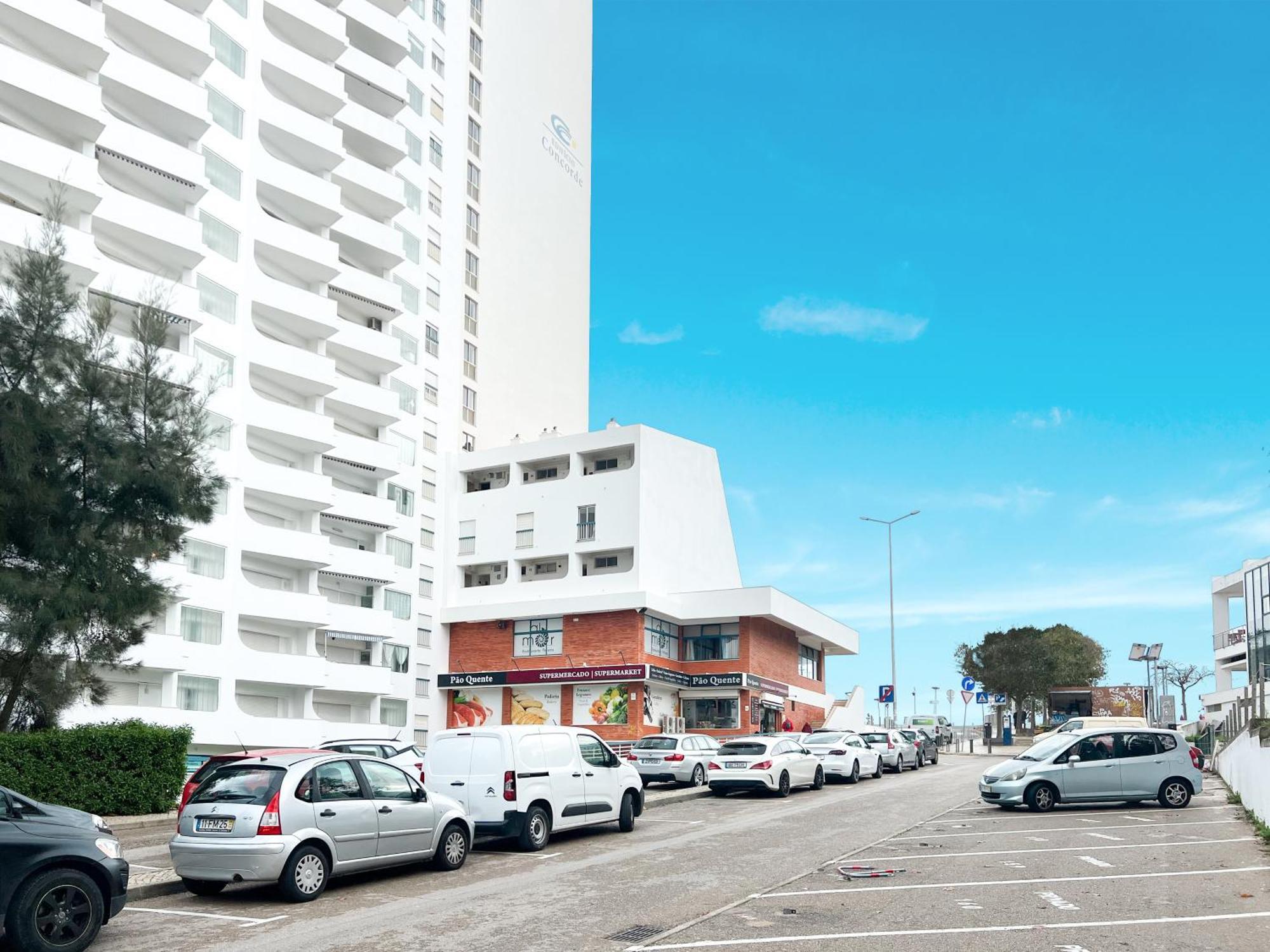 Apartment Concorde Sky Vista Mar Portimao Exterior photo